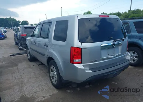 2015 Honda Pilot Lx z USA, uszkodzony, nr VIN 5FNYF4H23FB042199